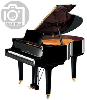 Yamaha GC 1 M PWH Grand Piano